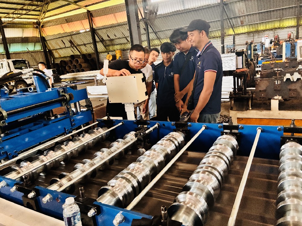 [Company News] Strengthening Customer Partnerships: Our Team Visits Malaysia